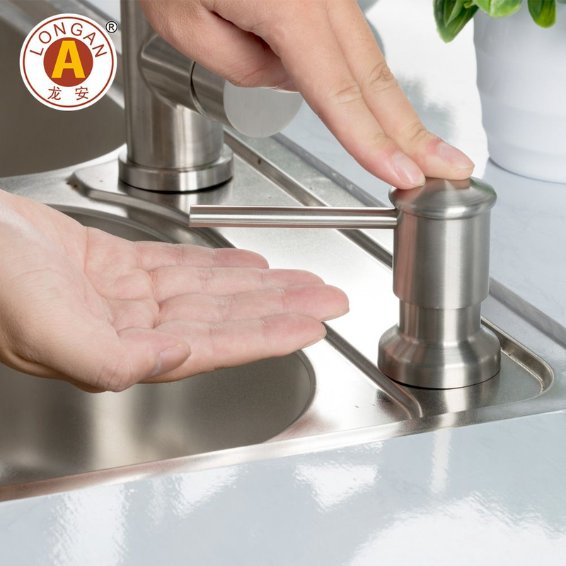 F56 nuevo estilo dispensador de jabón de acero inoxidable para fregadero
