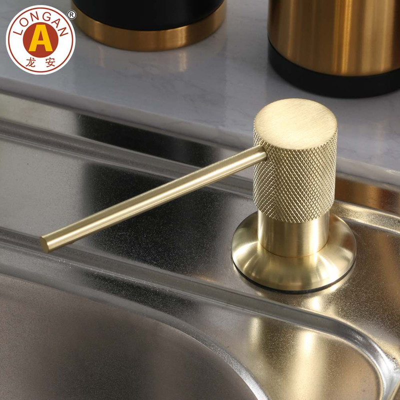 Dispensador de jabón de fregadero de cobre T03 para el plato de cocina y el lavado de manos